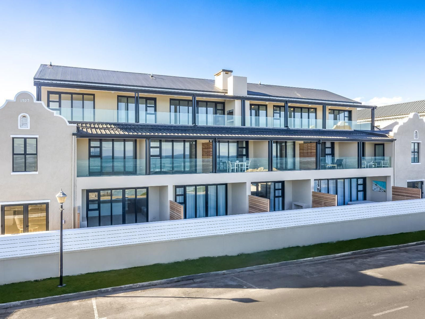 Esplanade Hermanus, House, Building, Architecture