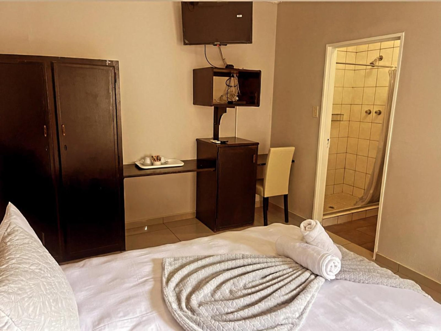 Ethithiya Boutique Guesthouse, Standard King Room