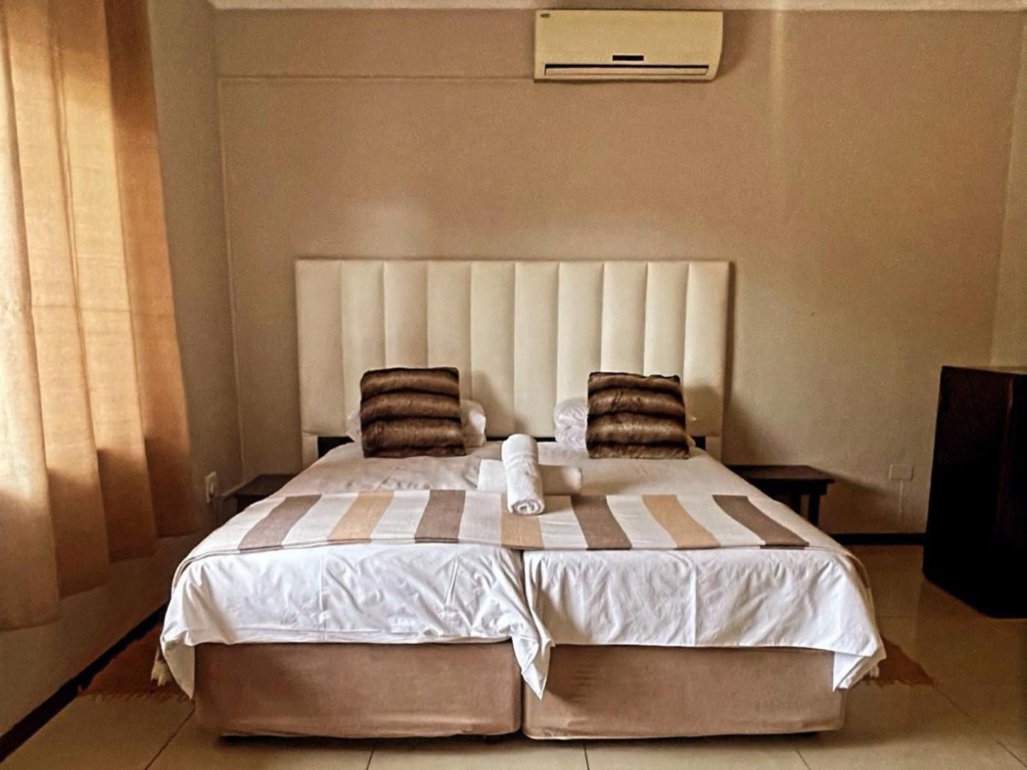 Ethithiya Boutique Guesthouse, Standard Twin Room, Bedroom