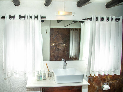 Etusis Lodge, Farmhouse, Bathroom