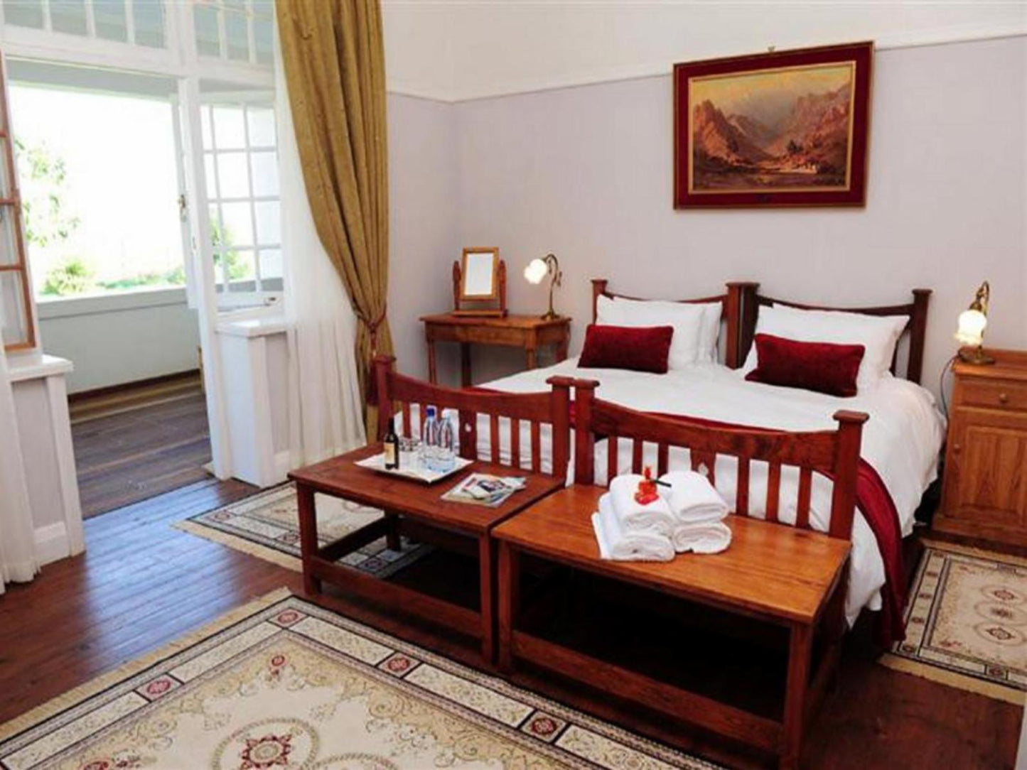 Standard Luxury Room 2 @ Excelsior Manor Guesthouse
