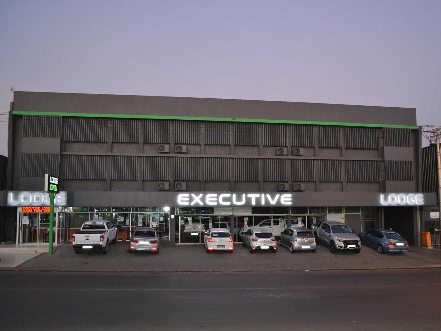 Executive Lodge Oranjesig Bloemfontein Free State South Africa Unsaturated, Building, Architecture, Airport