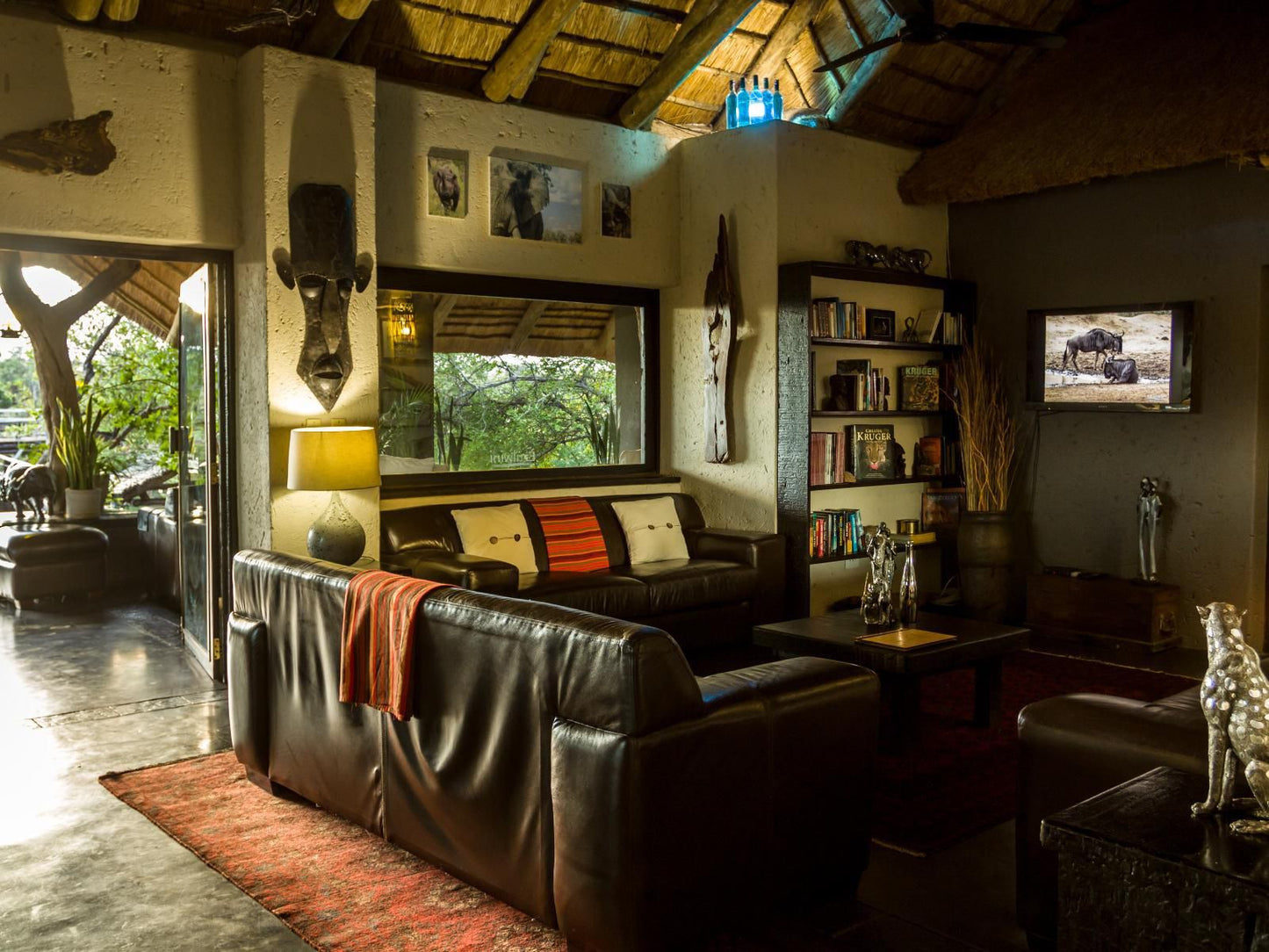 Ezulwini Game Lodges, Living Room