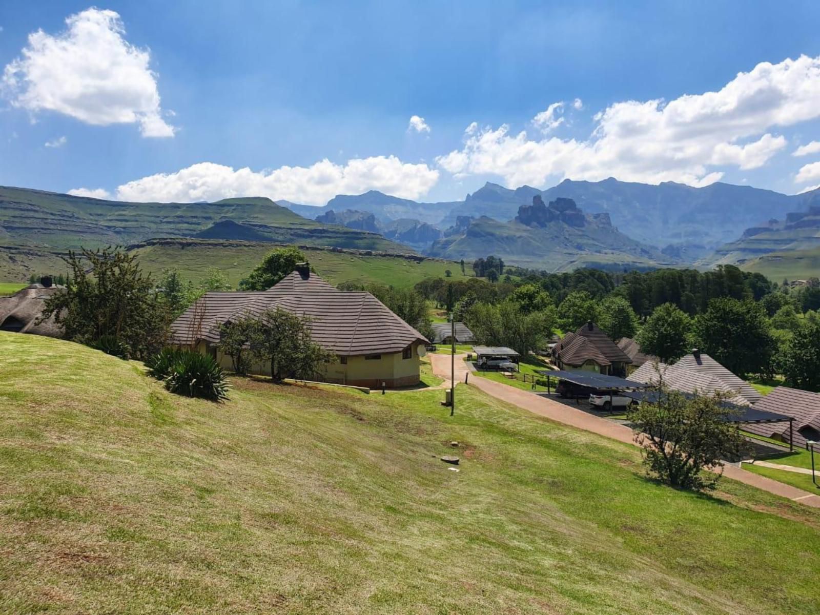 Drakensberg Gardens Fairways Drakensberg Gardens Kwazulu Natal South Africa Complementary Colors, Mountain, Nature, Highland