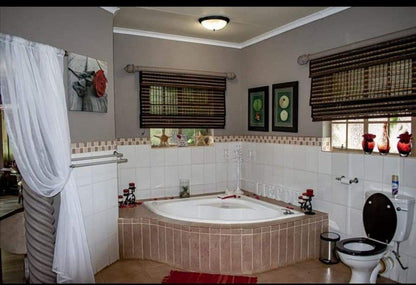 Ficassio Guest House And Events Venue Wilkoppies Klerksdorp North West Province South Africa Bathroom