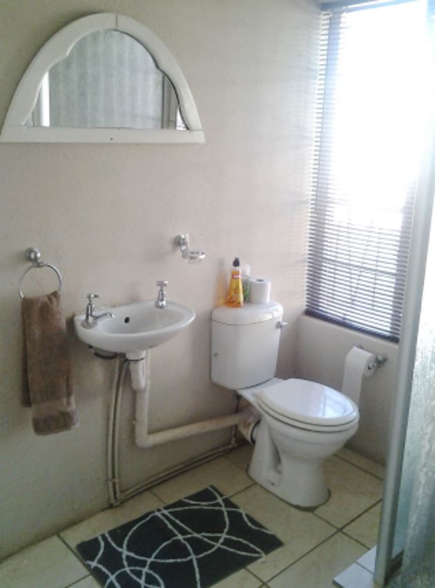 Fifty2 Self Catering Accommodation Prieska Northern Cape South Africa Unsaturated, Bathroom