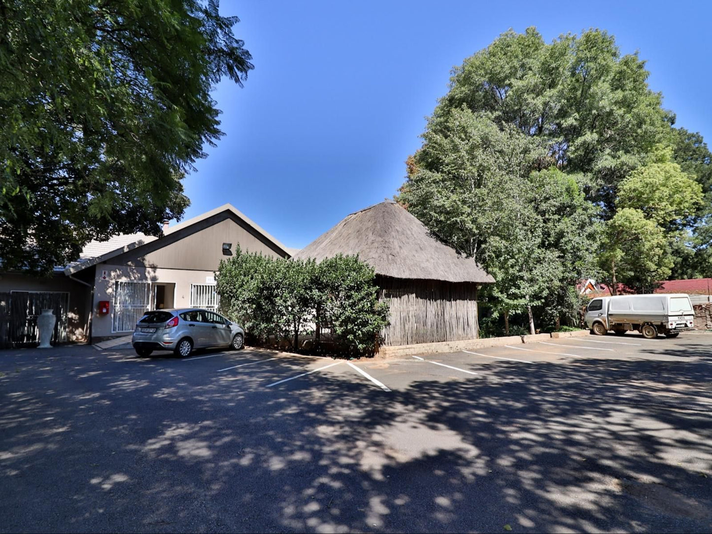 Fin And Feather Guest Lodge Boksburg Johannesburg Gauteng South Africa House, Building, Architecture