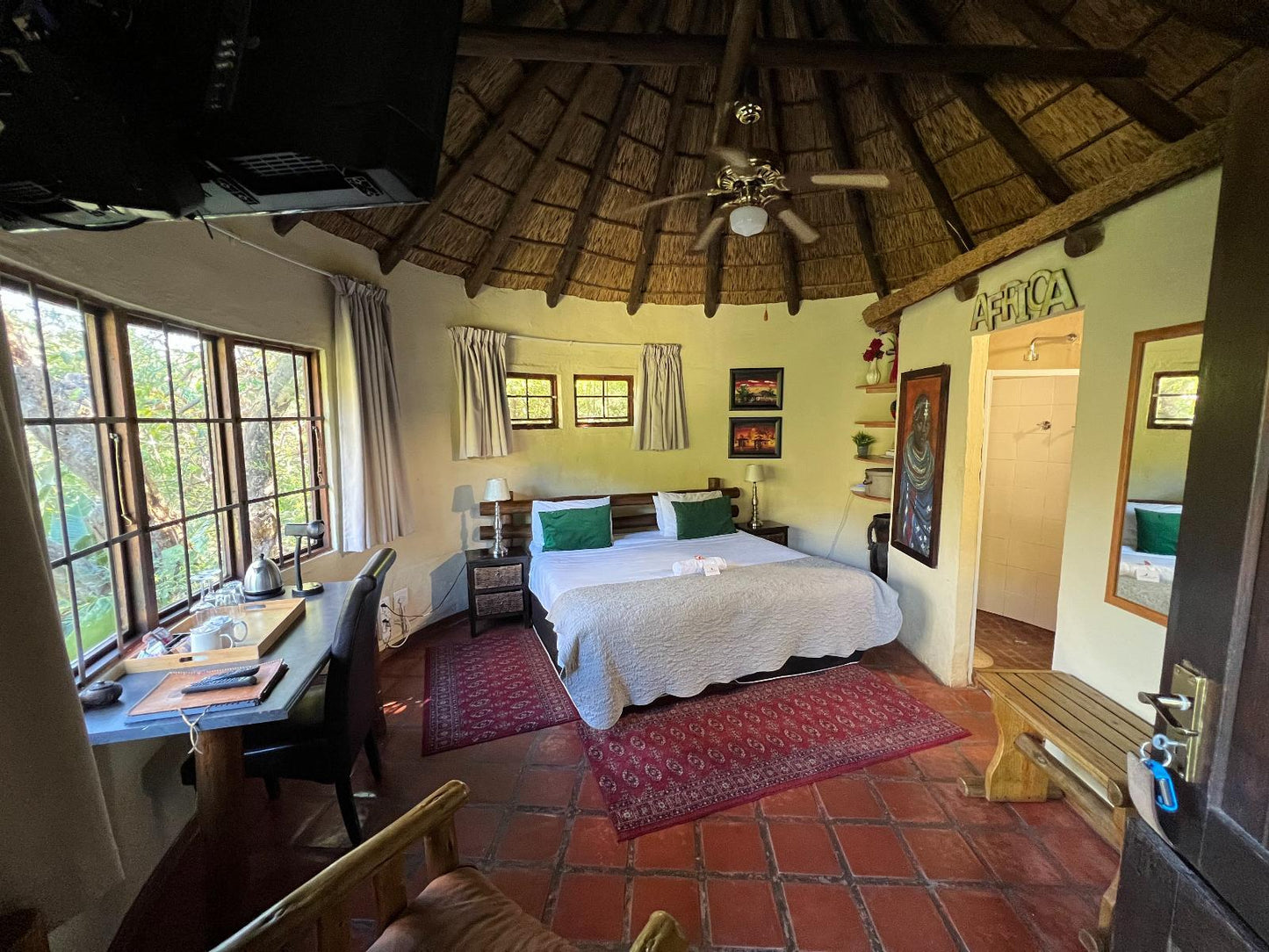 Safari 3 Double Room with Garden View @ Fish Eagle Manor