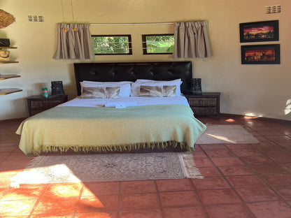 Safari 4 Standard Room with Pool View @ Fish Eagle Manor