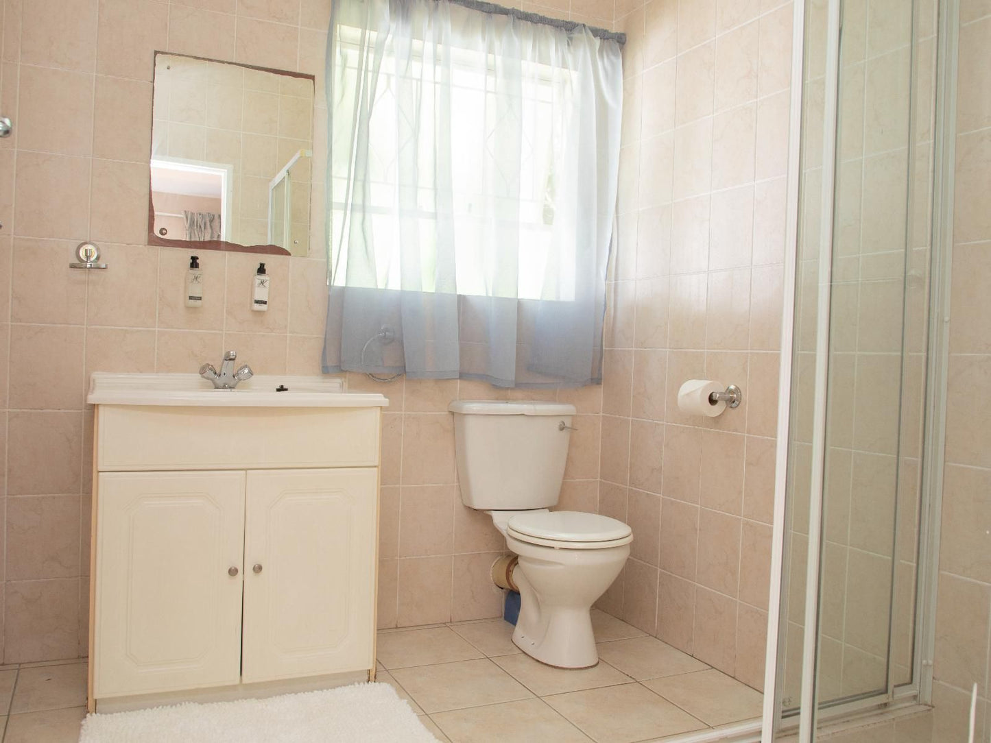 Flamingo Rest Fourways Johannesburg Gauteng South Africa Bathroom