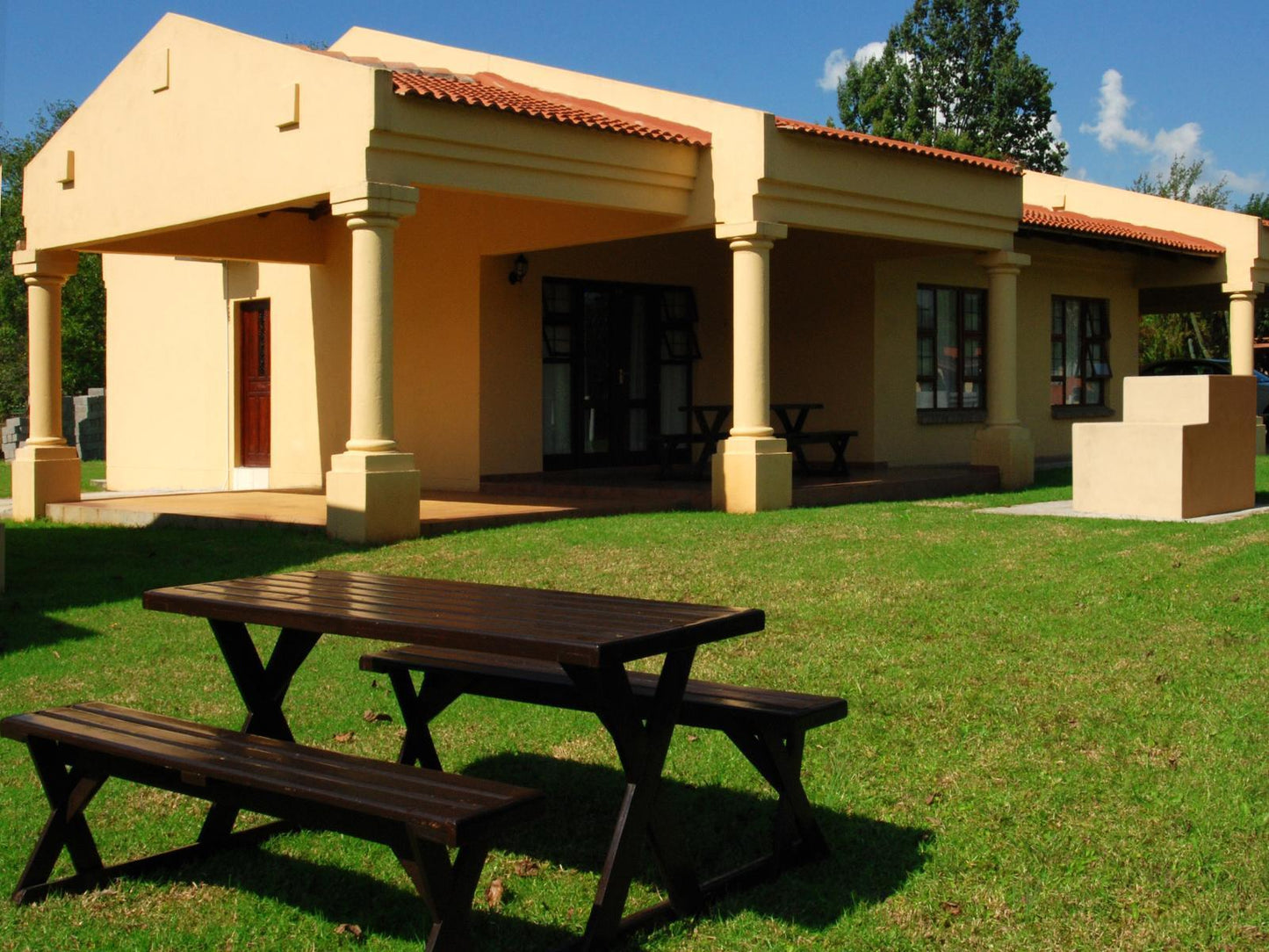 4 Sleeper Self-catering @ Floreat Riverside Lodge