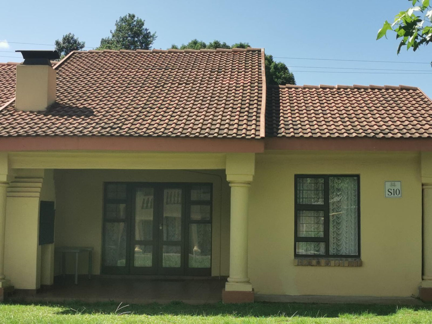 4 Sleeper Self-catering @ Floreat Riverside Lodge