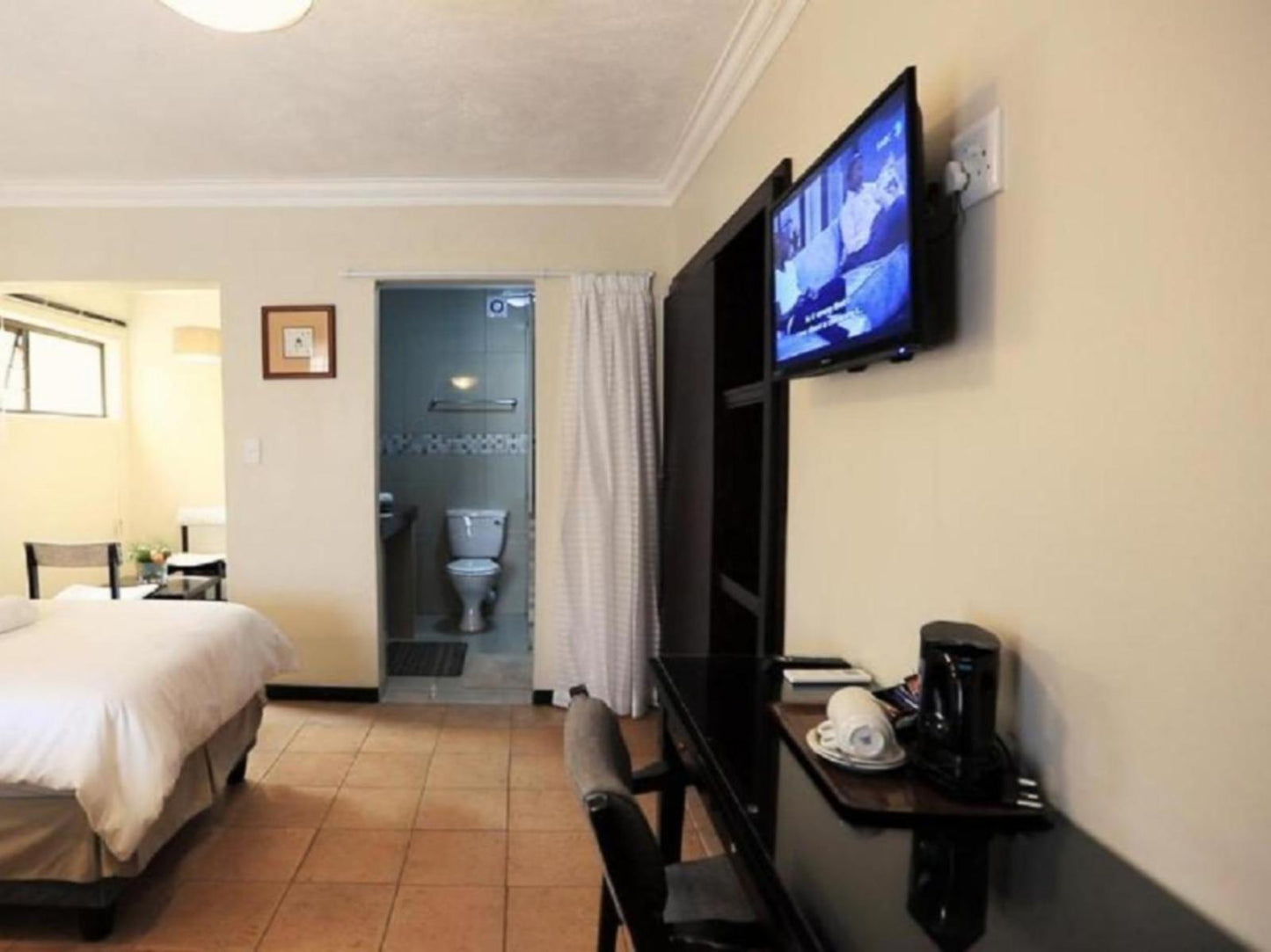 Superior Twin Rooms @ Floreat Riverside Lodge