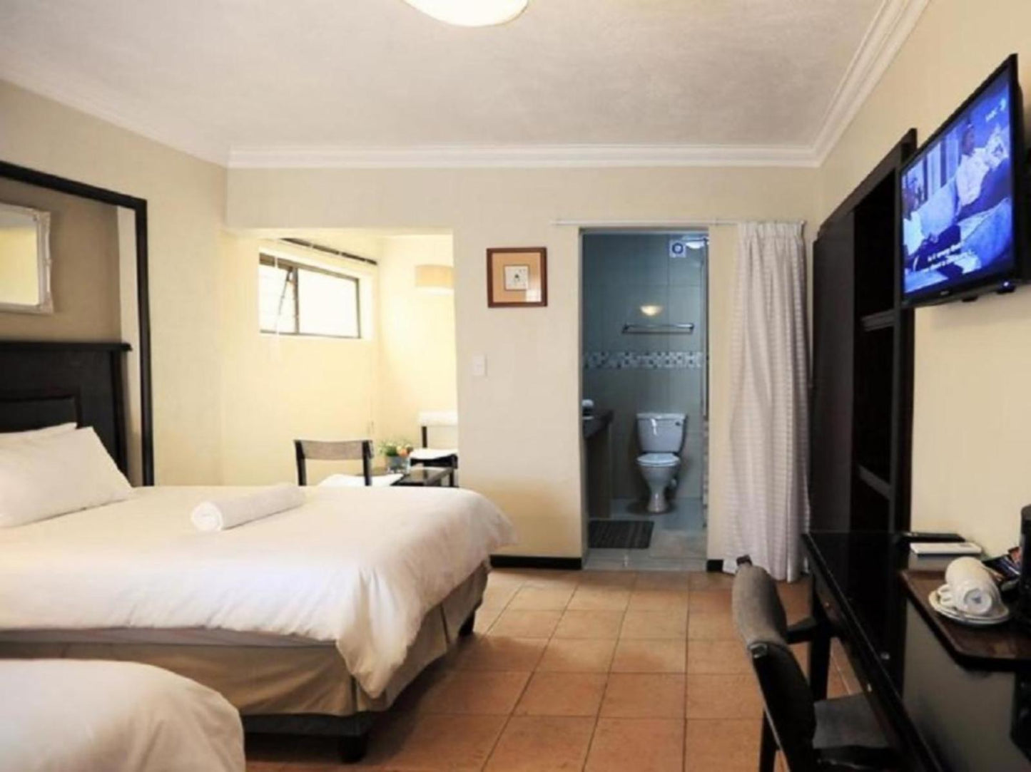 Superior Twin Rooms @ Floreat Riverside Lodge