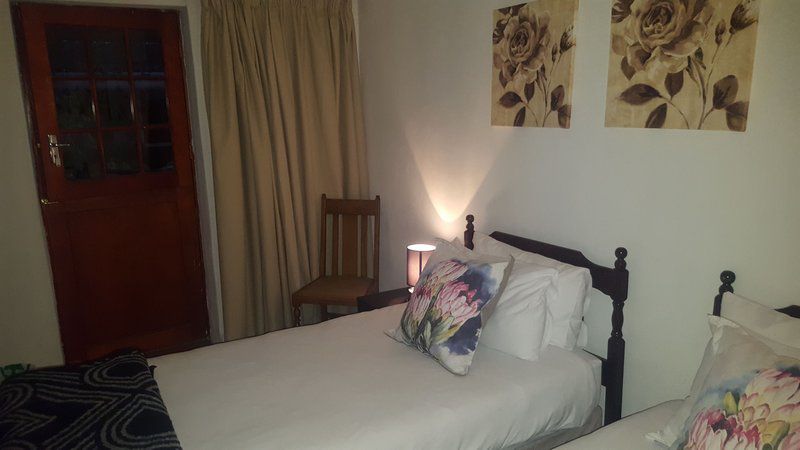 Flowers Halt Graaff Reinet Eastern Cape South Africa Bedroom