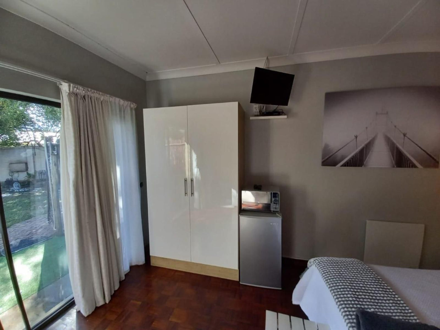 Flutterby Guesthouse Baillie Park Potchefstroom North West Province South Africa 