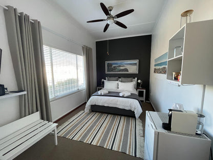 Footprints In Kleinmond, Bedroom