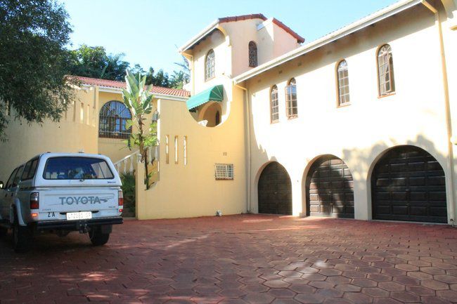 Footprints Inn Panorama Empangeni Empangeni Kwazulu Natal South Africa Car, Vehicle, House, Building, Architecture, Palm Tree, Plant, Nature, Wood, Window