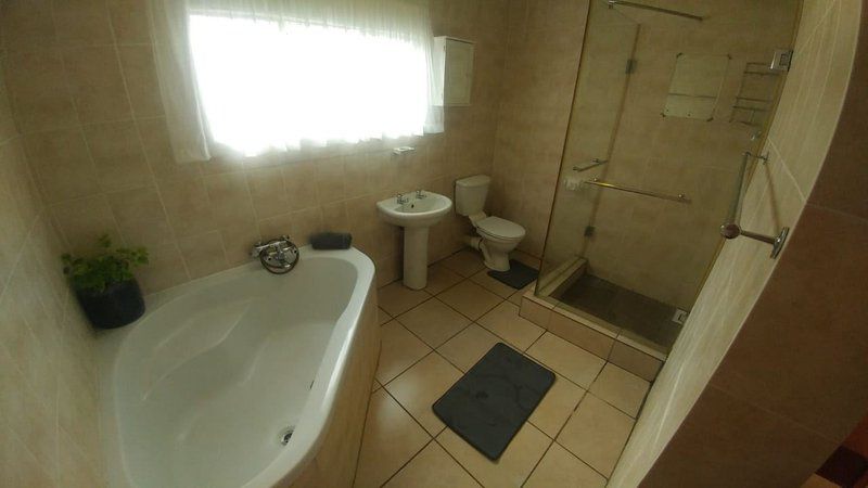 Four Seasons Self Catering Guesthouse Graskop Mpumalanga South Africa Sepia Tones, Bathroom, Swimming Pool