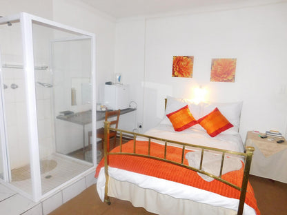 Double En-suite 2 @ Fourie Street 199 Bed And Breakfast