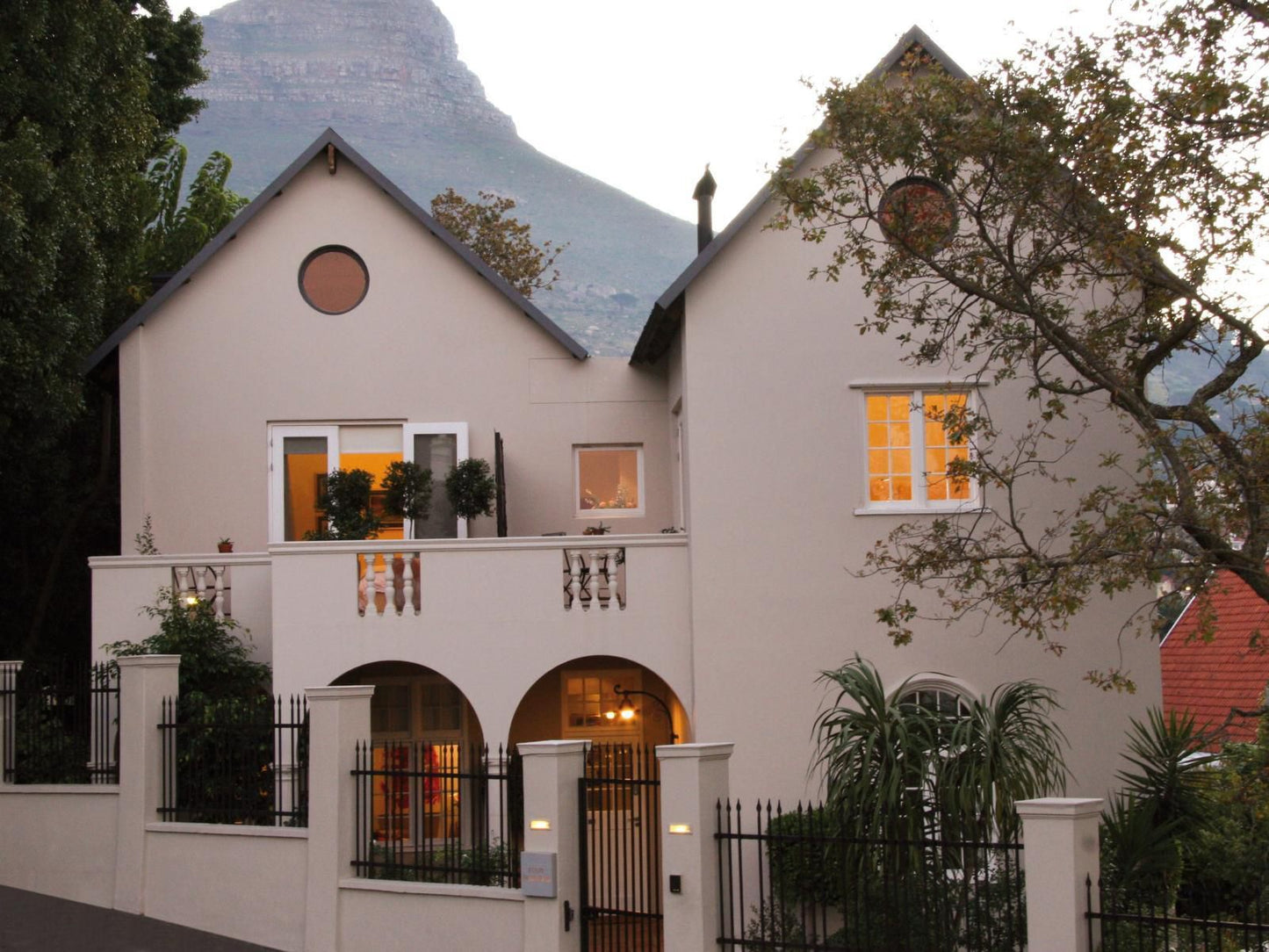 Four Rosmead Oranjezicht Cape Town Western Cape South Africa House, Building, Architecture, Mountain, Nature