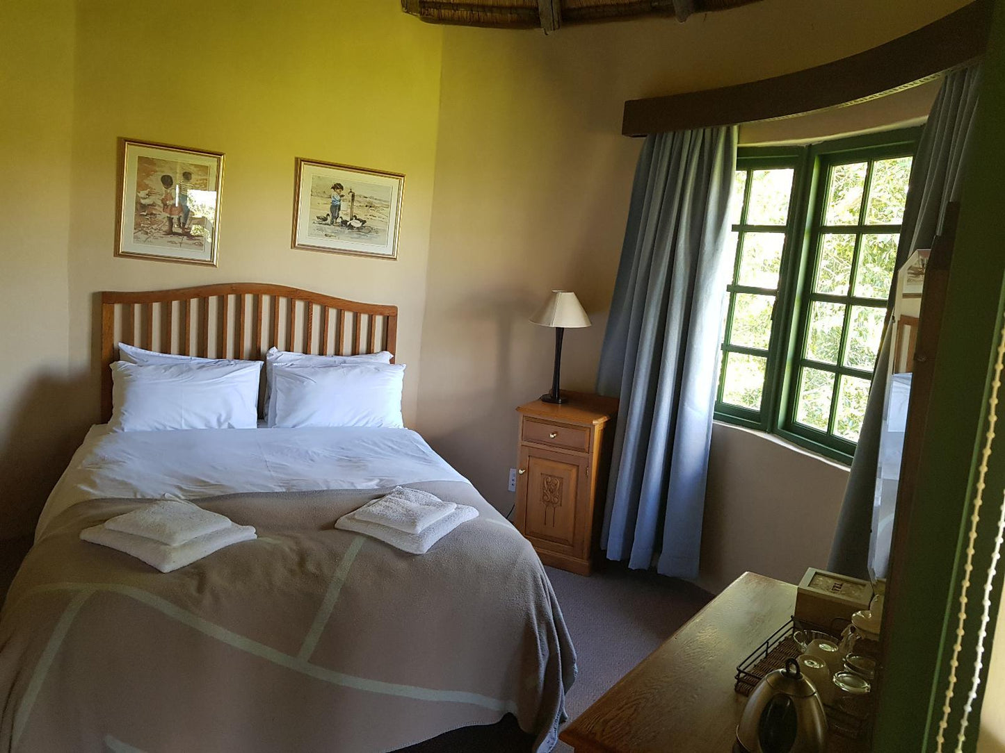 Double Rooms @ Francolin Creek Guest Lodge
