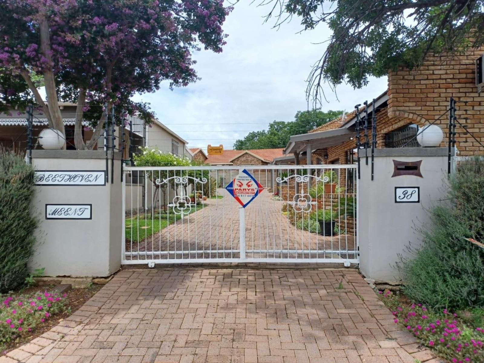 French Affaire Parys Free State South Africa House, Building, Architecture, Sign