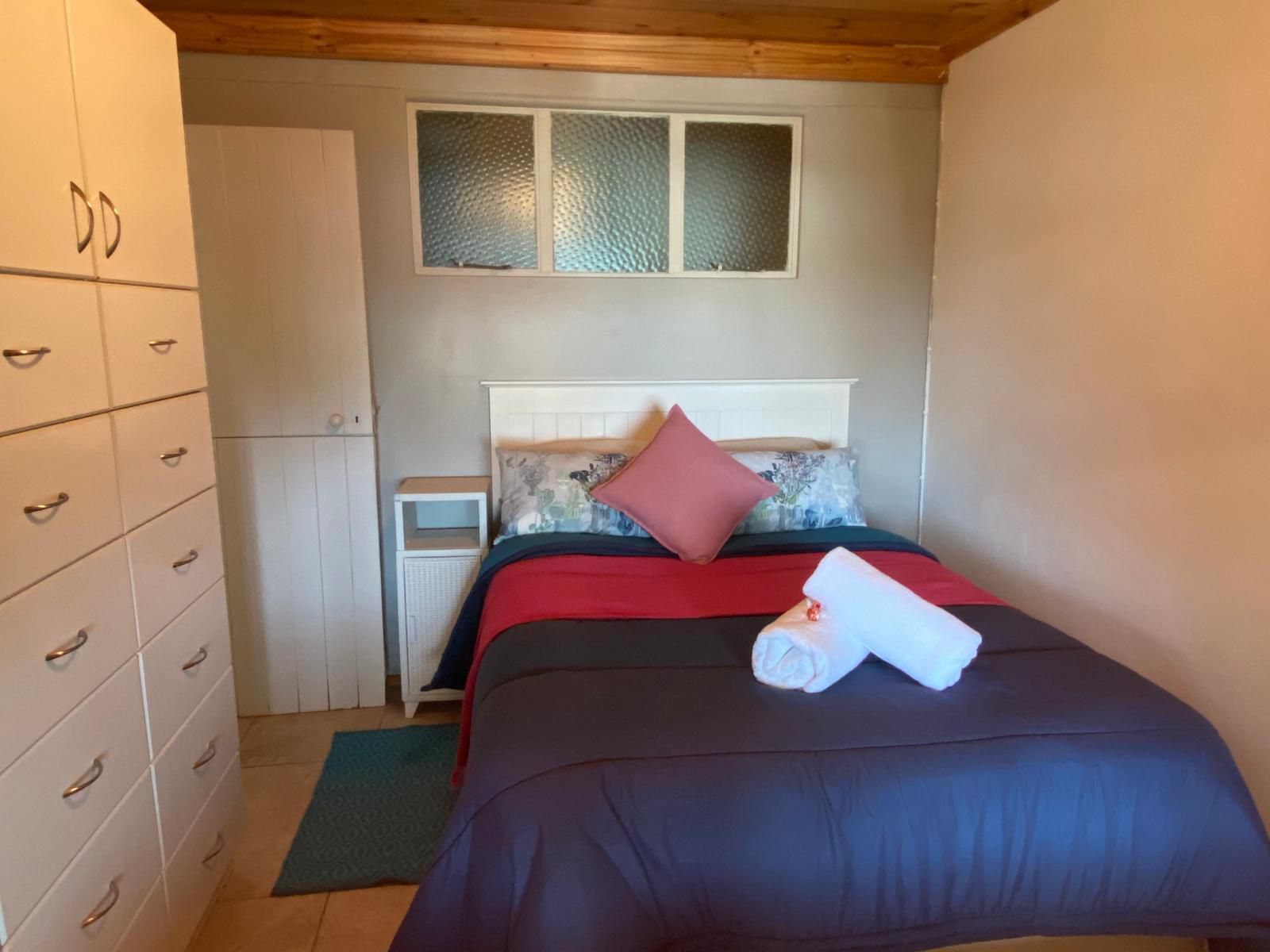 Frendz Holiday Accommodation Plett Central Plettenberg Bay Western Cape South Africa Bedroom