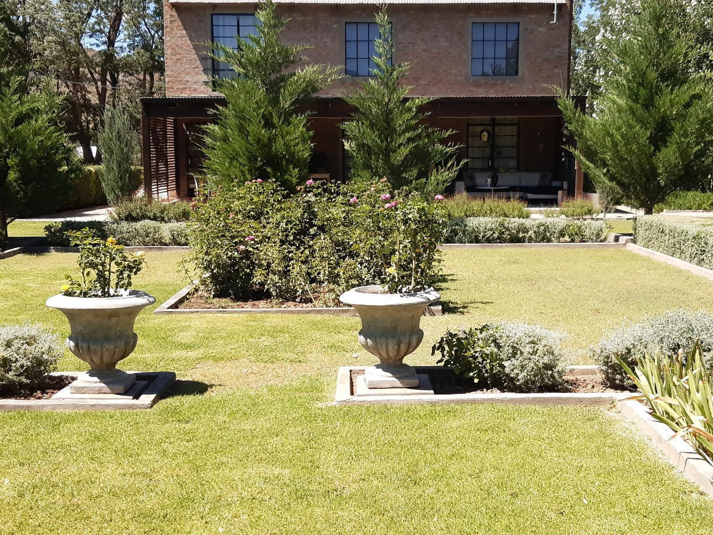 Furrows Lodge, House, Building, Architecture, Plant, Nature, Garden