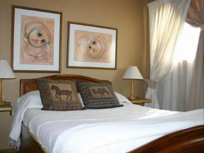 Comfort Double Room with Sofa @ Fynbos Guest House