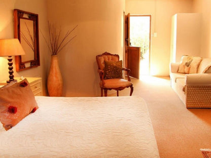 Comfort Double Room with Sofa @ Fynbos Guest House