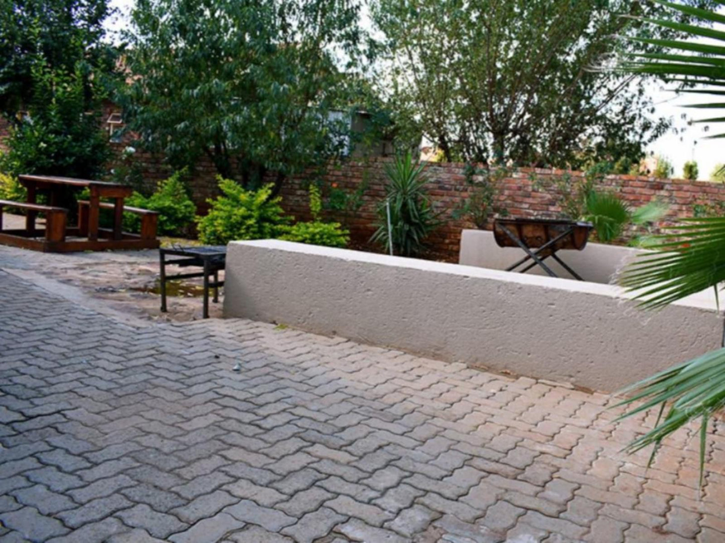 Gaediwe Guesthouse, Brick Texture, Texture, Garden, Nature, Plant