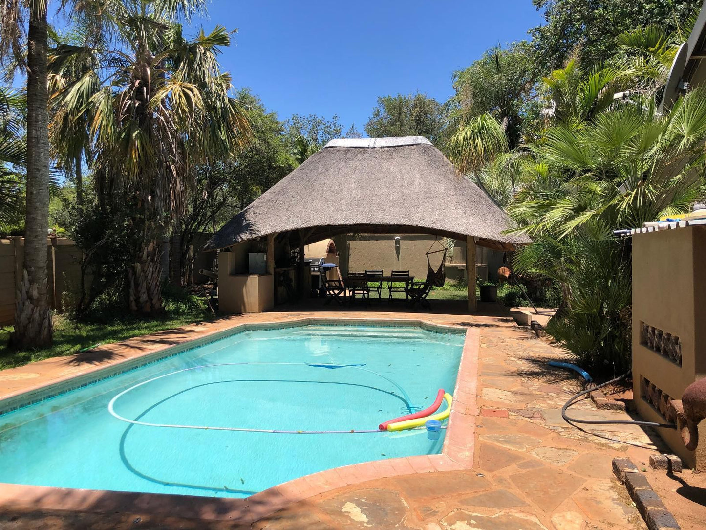 Gecko Cottage Hectorspruit Mpumalanga South Africa Complementary Colors, Palm Tree, Plant, Nature, Wood, Swimming Pool