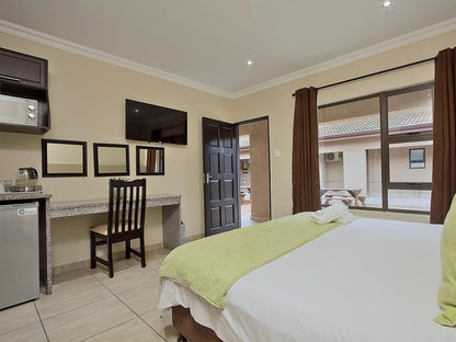 Gecko Inn Guesthouse, Luxury Room S/C