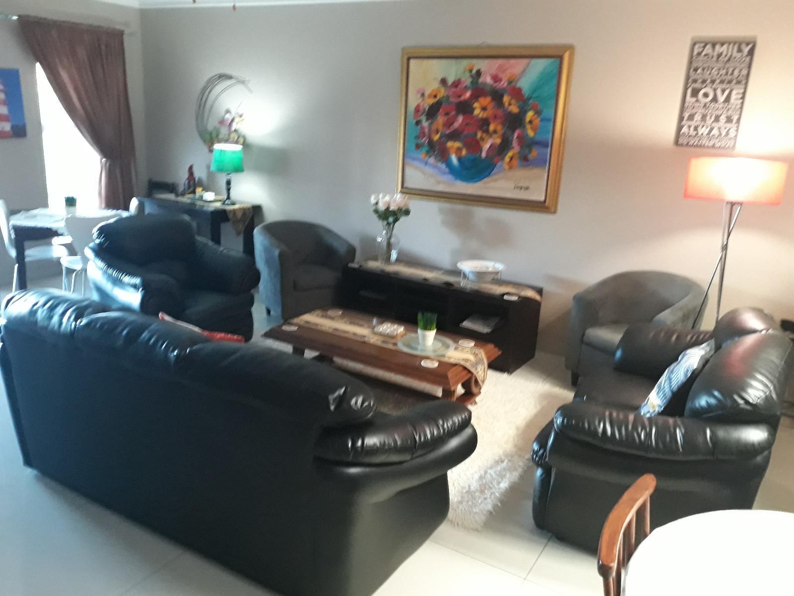 Gee Wizz B And B Freeland Park Scottburgh Kwazulu Natal South Africa Living Room