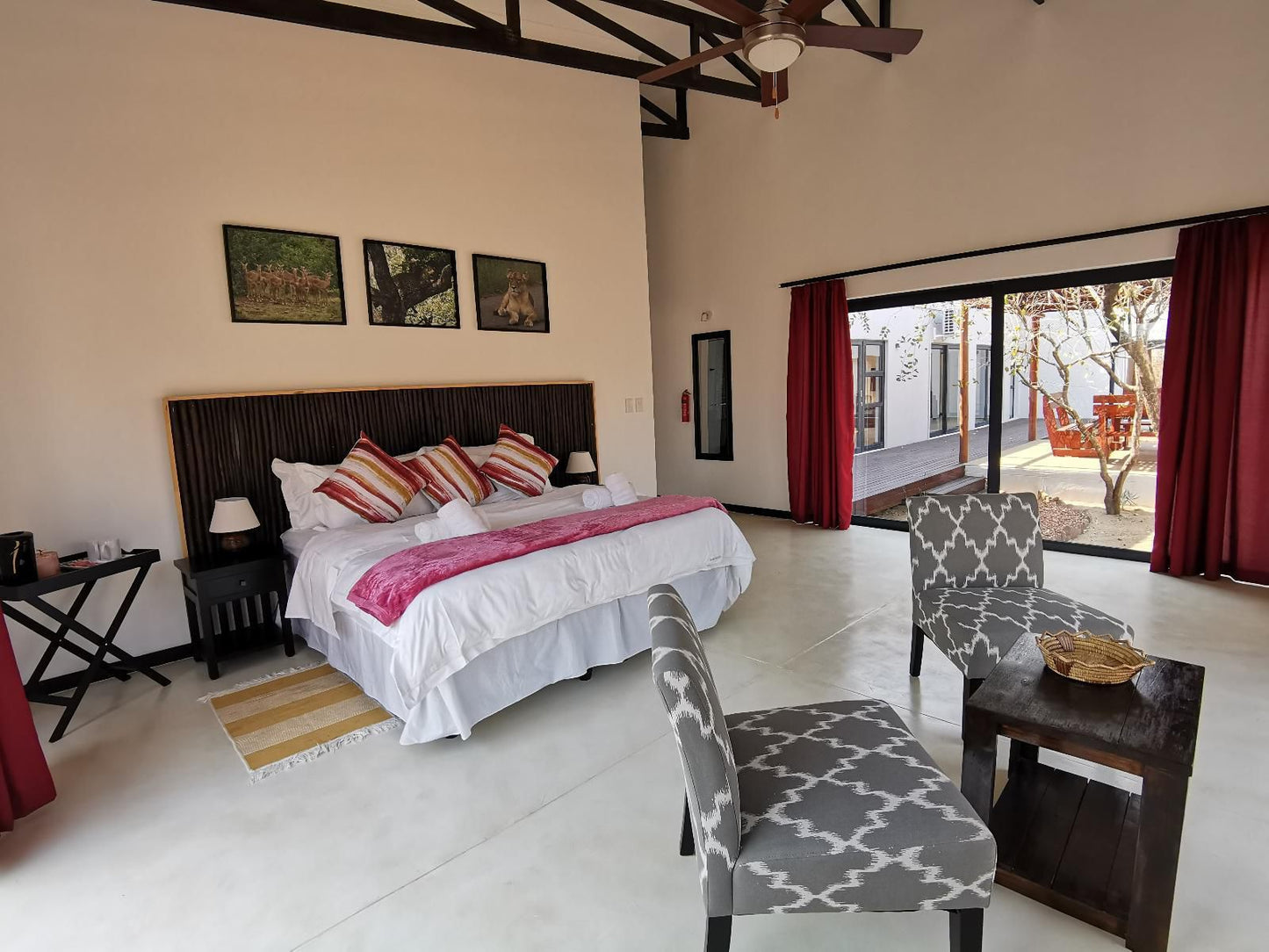 Gem In The Bush Lodge Hoedspruit Limpopo Province South Africa Bedroom