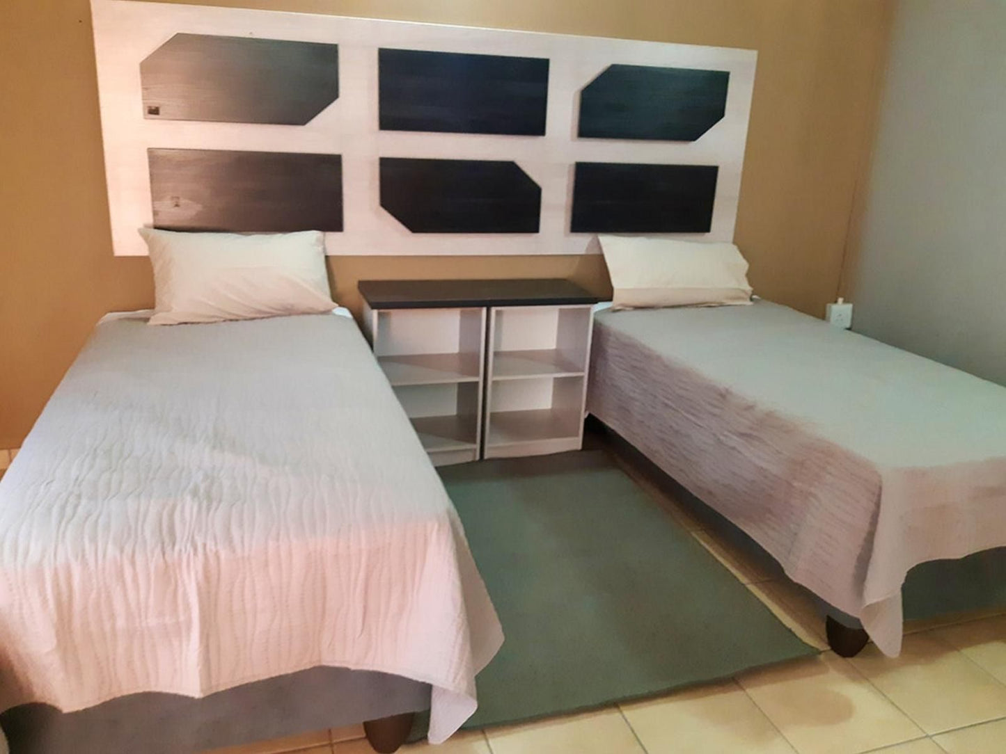 Genesis Self Catering Apartments, Bedroom