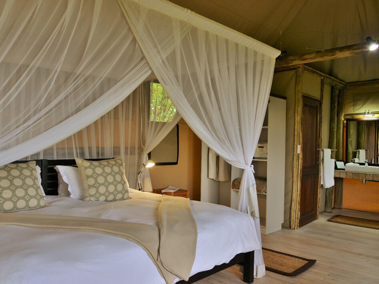 Ghoha Hills Savuti Lodge, Twin/King Tent 5, Bedroom