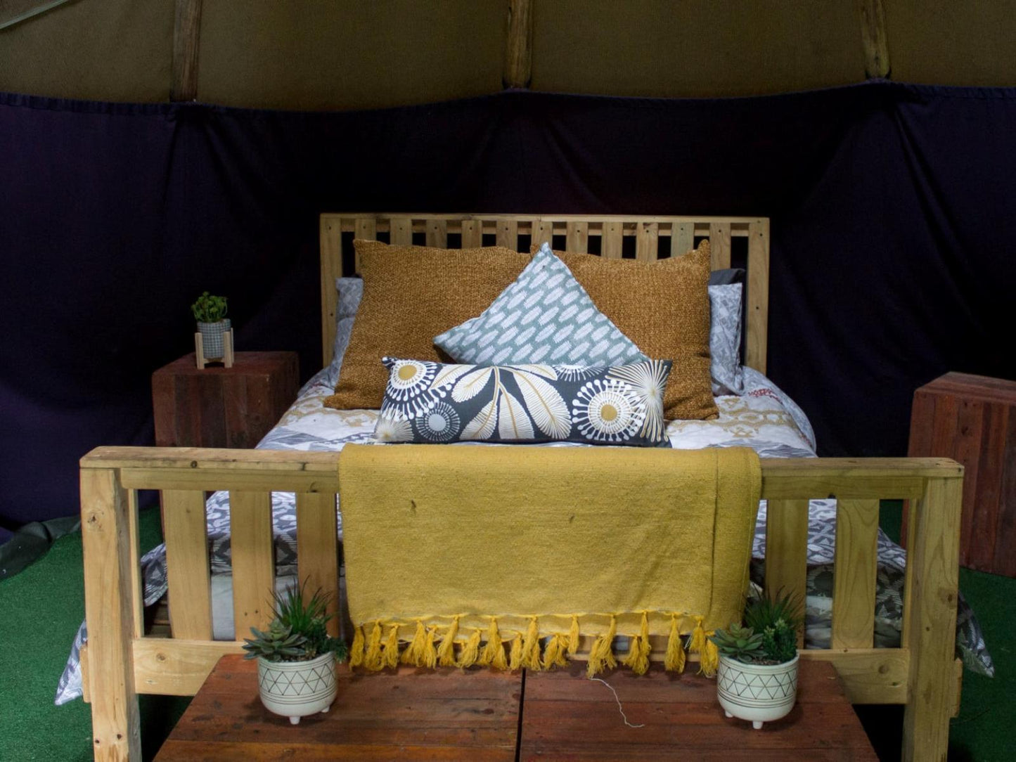 Luxury Teepee Tent 4 Sleeper @ Gibaland