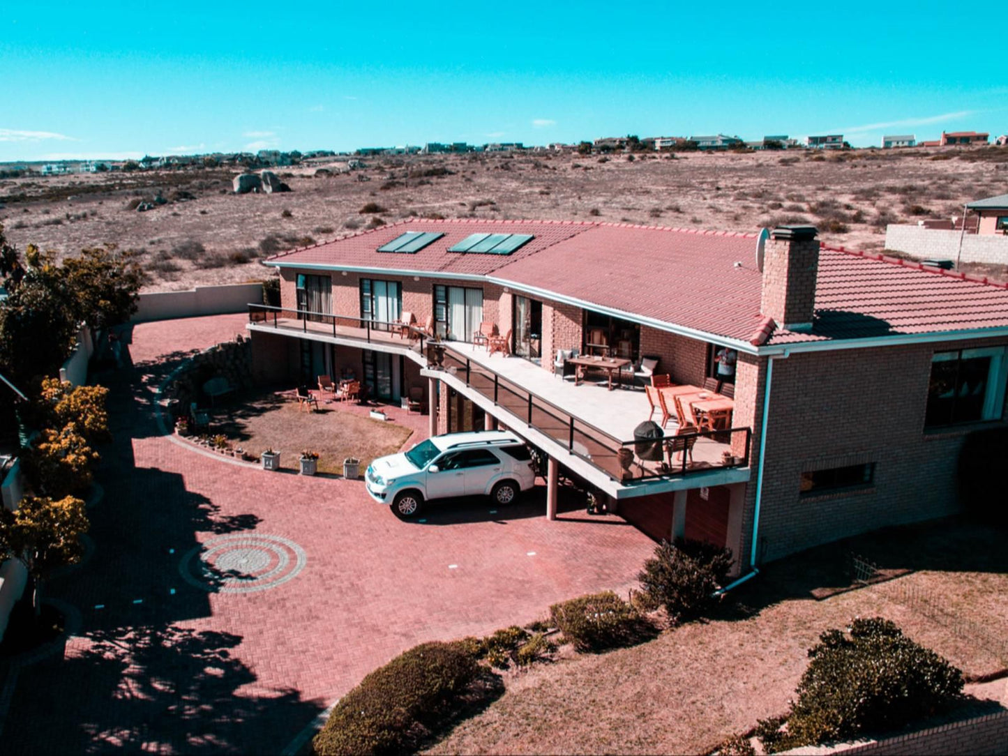 Glenfinnan Guest House, House, Building, Architecture, Desert, Nature, Sand