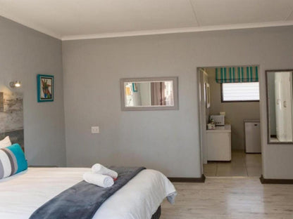 Deluxe Self-Catering Room @ Glen Maine Guest House & Self Catering