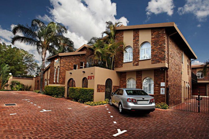 Glen Marion Guest House Garsfontein Pretoria Tshwane Gauteng South Africa House, Building, Architecture, Palm Tree, Plant, Nature, Wood, Car, Vehicle