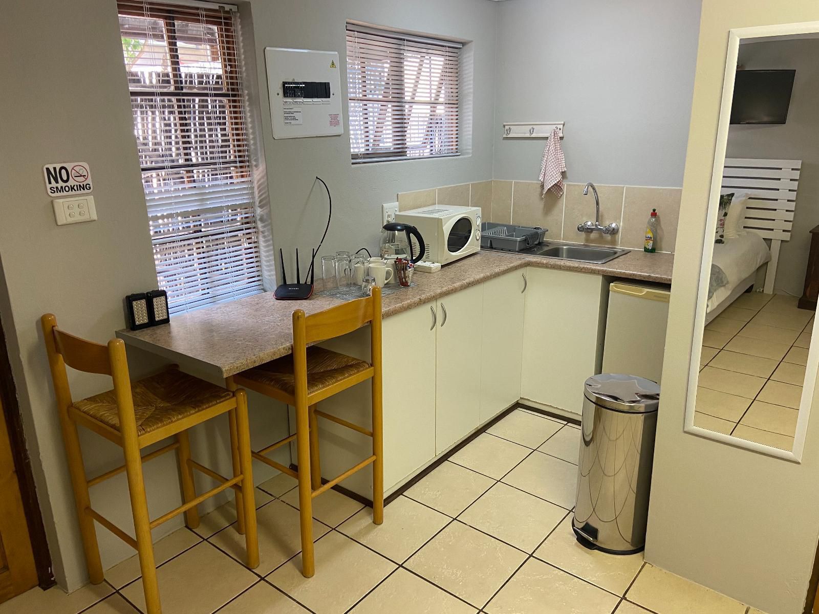 Glenmore Guesthouse Westdene Bloemfontein Bloemfontein Free State South Africa Kitchen