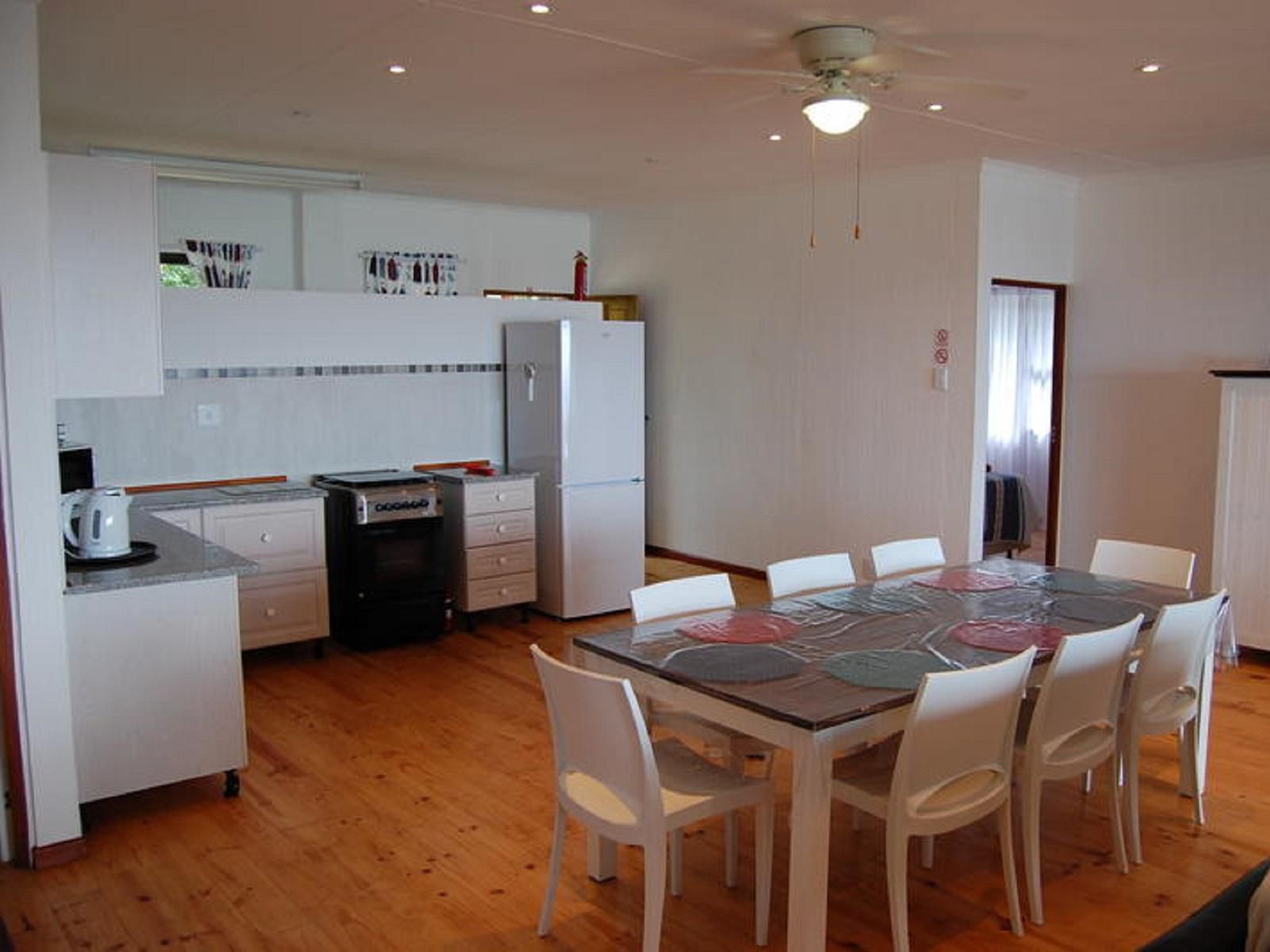 Gobundu, Casa Branca, Kitchen