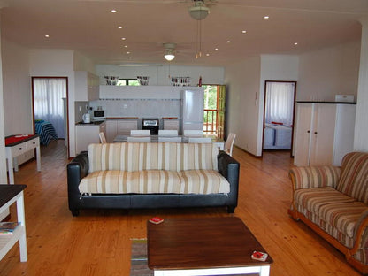 Gobundu, Kangela 13, Living Room