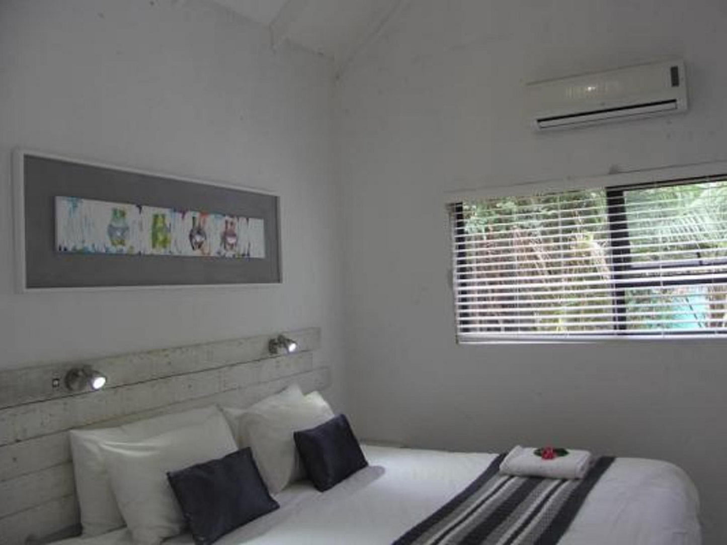 Gobundu, Kangela 6, Bedroom