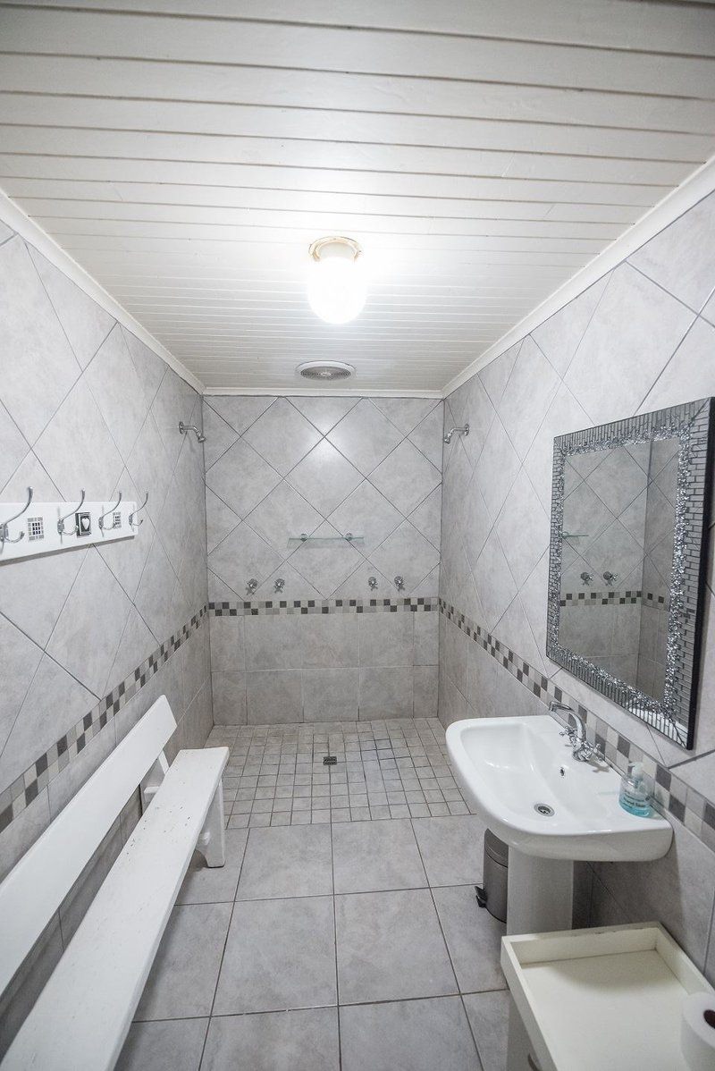 Goedemoed Farmhouse Accommodation Montagu Western Cape South Africa Colorless, Bathroom
