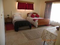 Triple Room Shower only @ Golden Quilt Accommodation