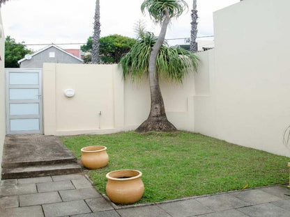 Goulden Street Guest House Quigney East London Eastern Cape South Africa House, Building, Architecture, Palm Tree, Plant, Nature, Wood, Garden