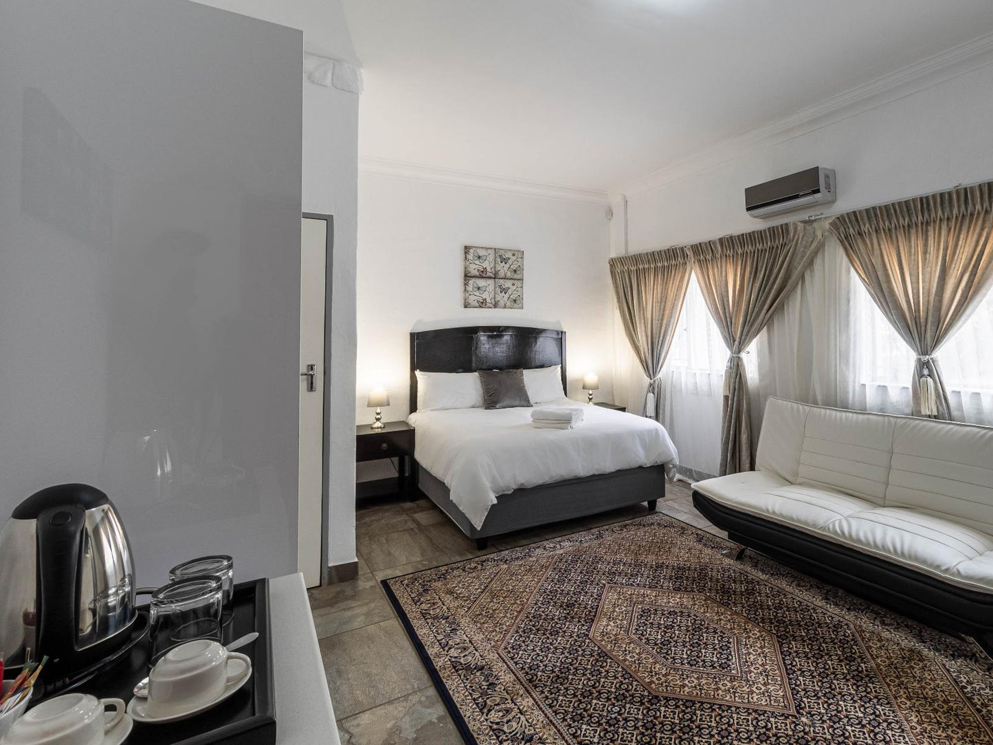 Standard Queen Rooms @ Graceland Conference & Lifestyle Centre